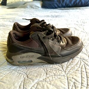 Nike AirMax “Excee”